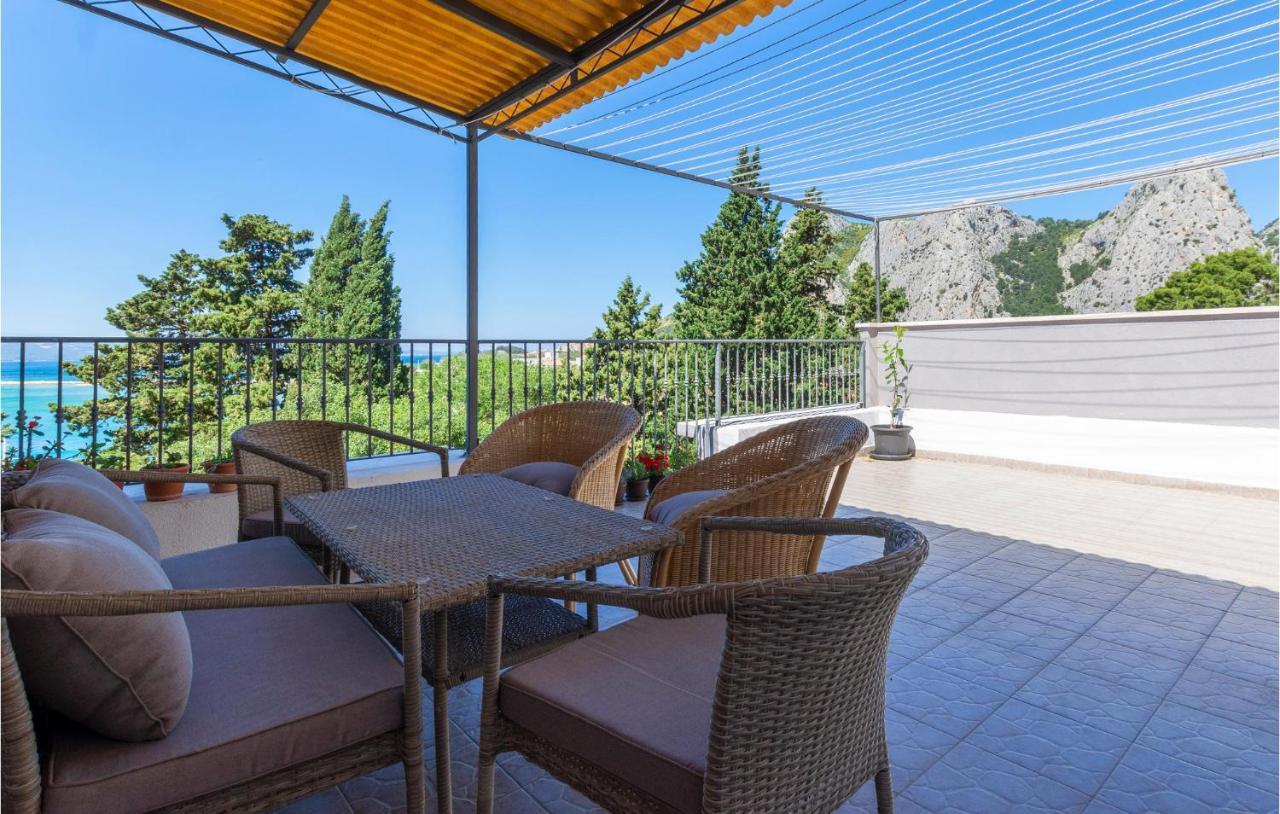 Gorgeous Apartment In Omis With Kitchen מראה חיצוני תמונה